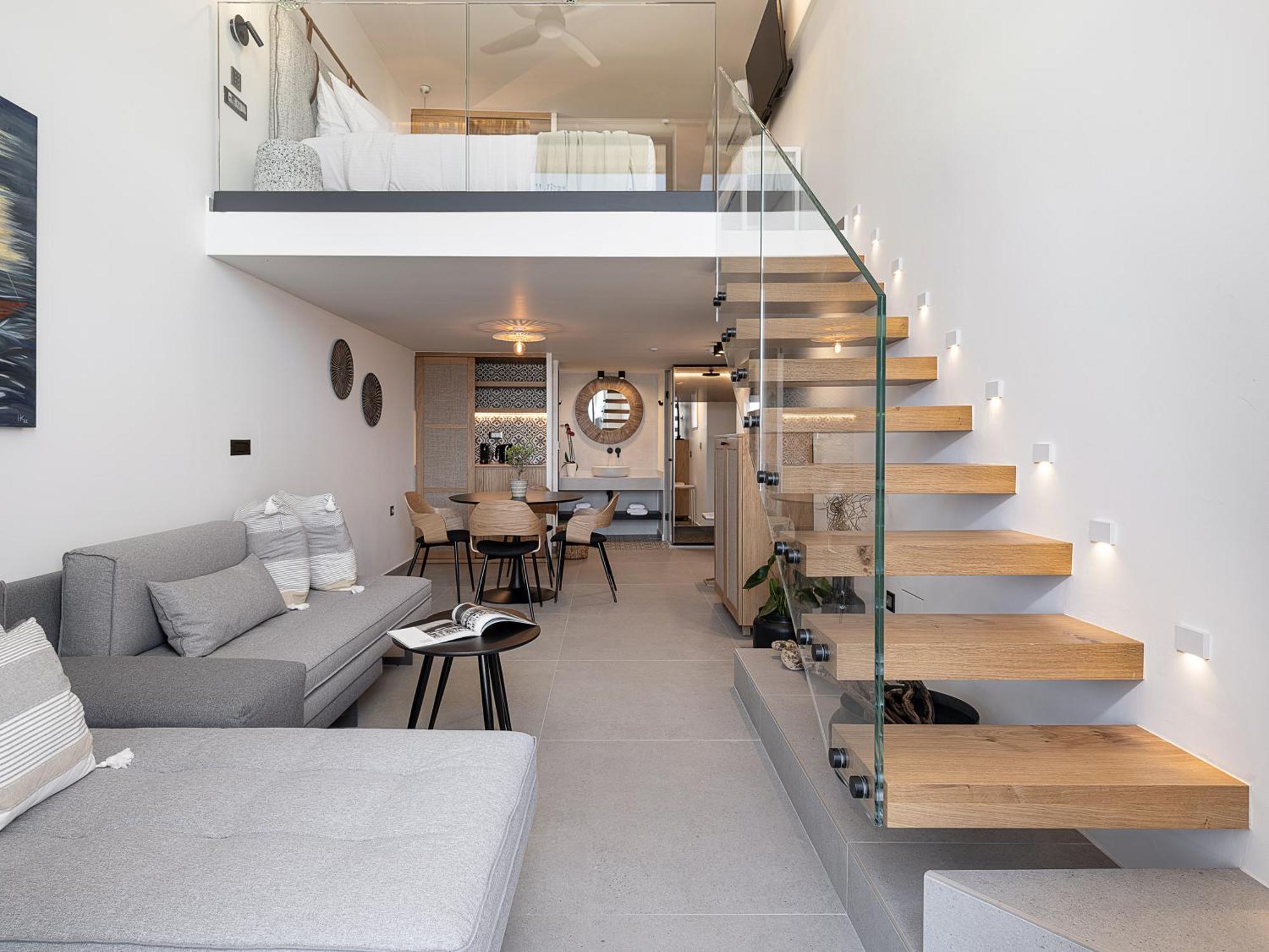Calla Luxury Seafront Suites Resmo Dış mekan fotoğraf